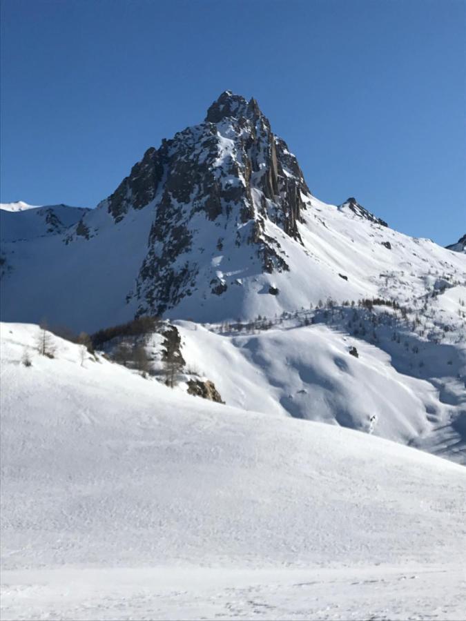 Hotel Rifugio Lou Lindal à Canosio Extérieur photo